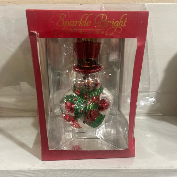 Christopher Radko Snowman Ornament - Festive Red and Green wreath - Picture 1 of 11